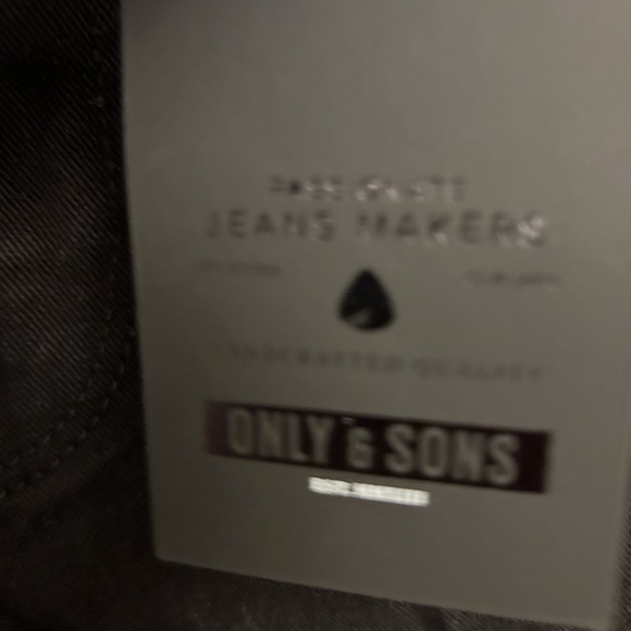 Only & Sons men’s skinny Jean in black distressed NWT - Picture 3 of 9